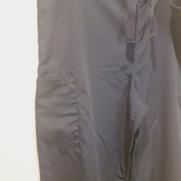 Cherokee  women's  black scrubs pants size M - Picture 3 of 10